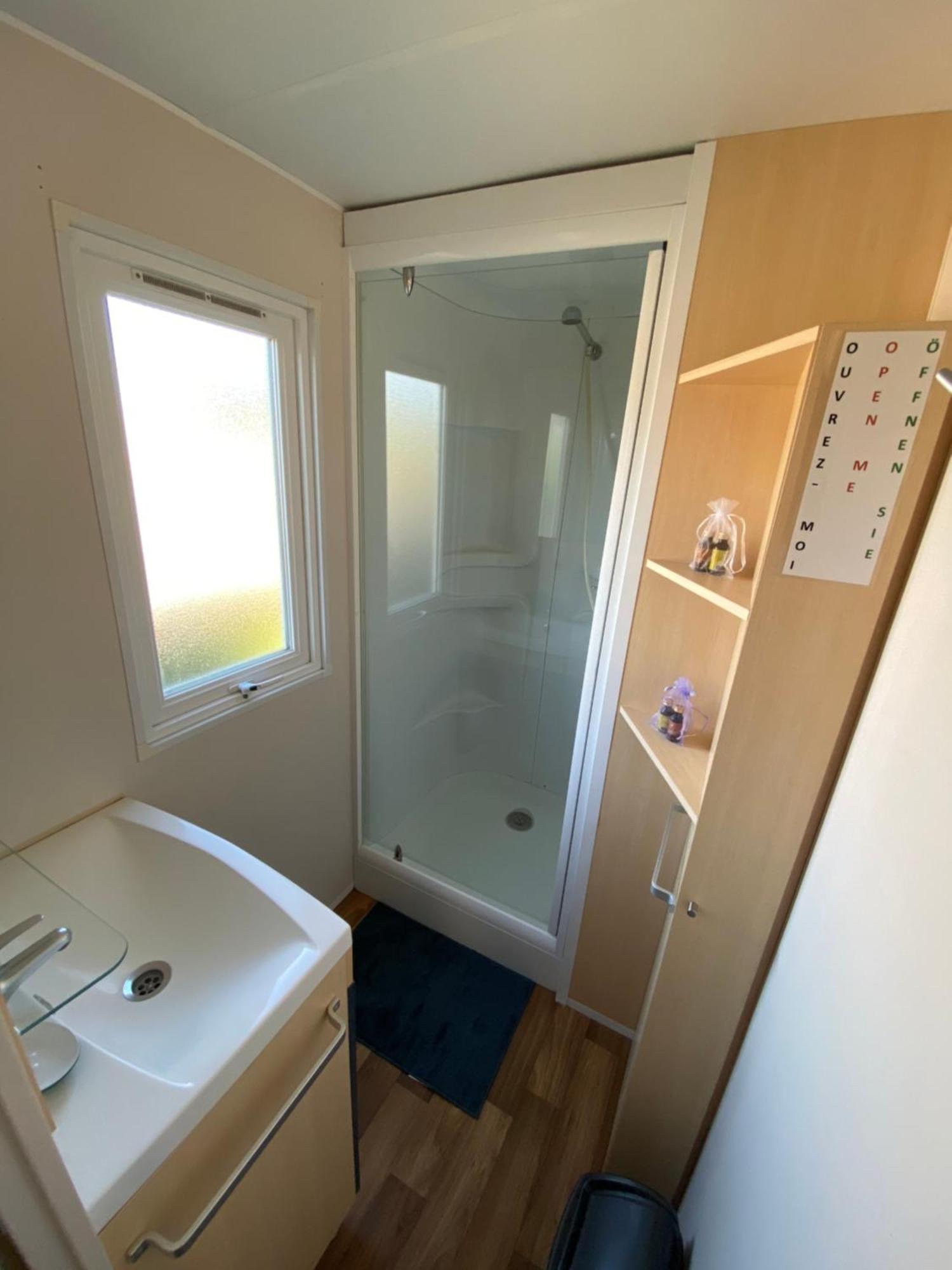 Mobile Home Proche De Europa Park Boofzheim Bagian luar foto